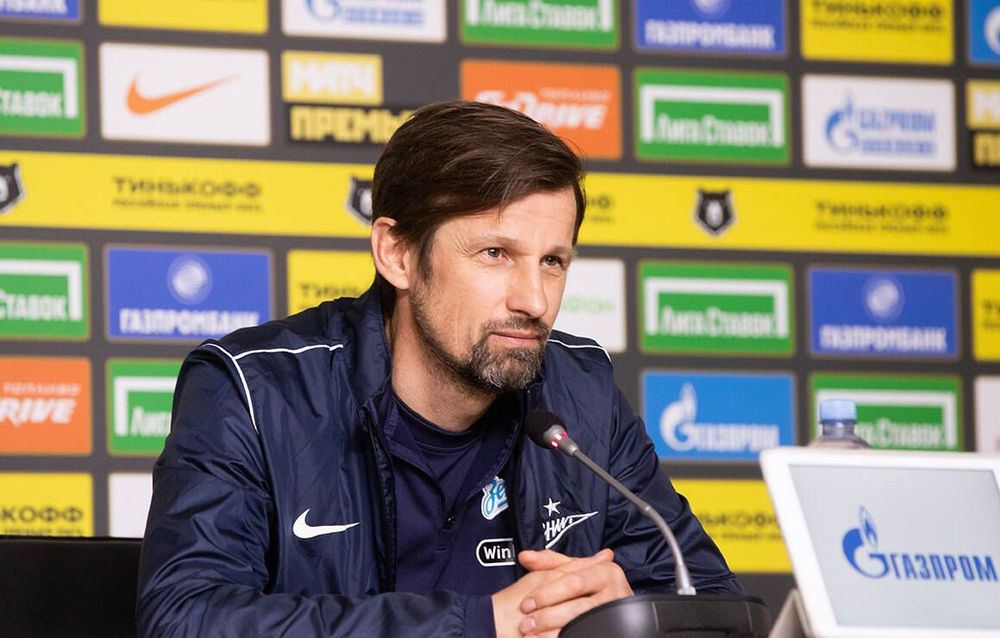 Сергей Семак высказался о будущем Дзюбы