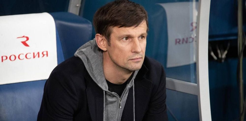 Семак объяснил перевод Дугласа направо и признал сложность календаря «Зенита»