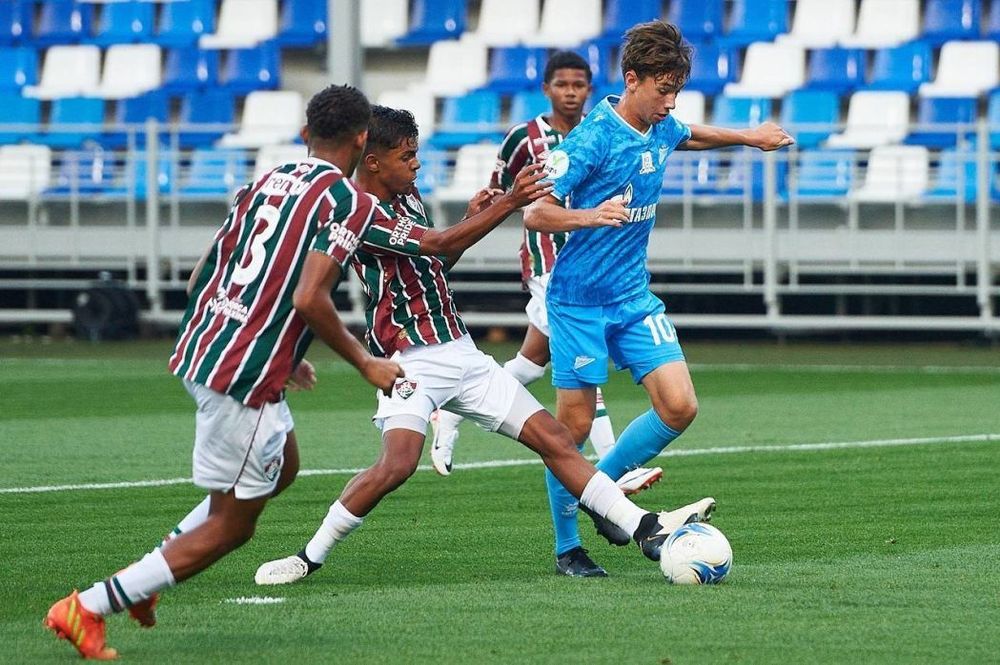 В Санкт-Петербурге проходит юношеский турнир памяти Морозова