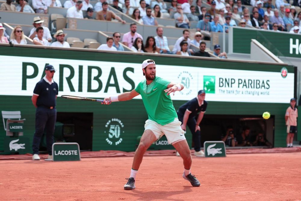 Хачанов сенсационно уступил Уайлду в втором круге «Мастерса» в Индиан-Уэллсе Хачанов сенсационно уступил Уайлду в втором круге «Мастерса» в Индиан-Уэллсе