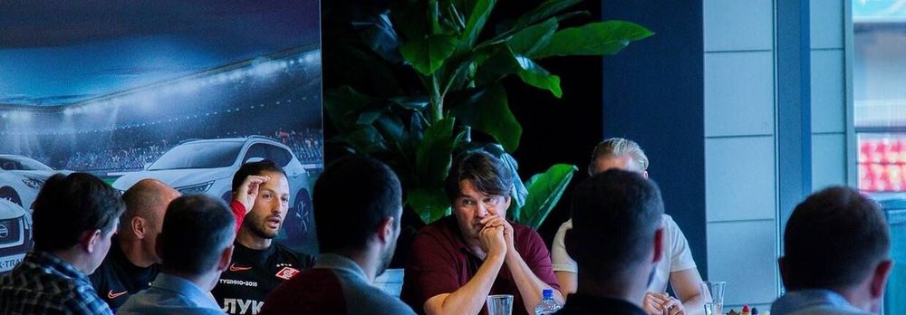 В «Спартаке» отреагировали на информацию об отставке Газизова