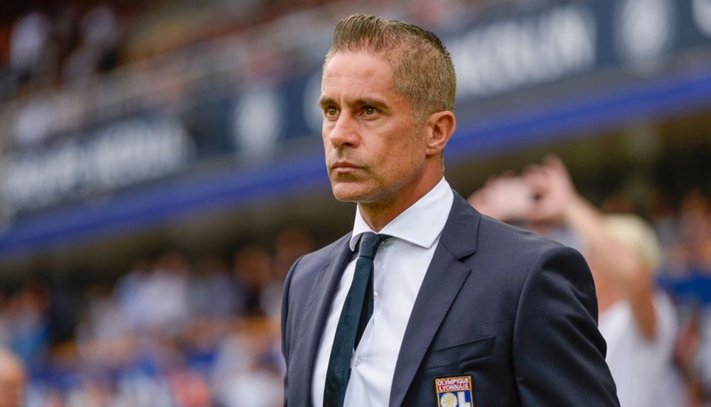 «Лион» начал процедуру по расторжению контракта с Сильвиньо