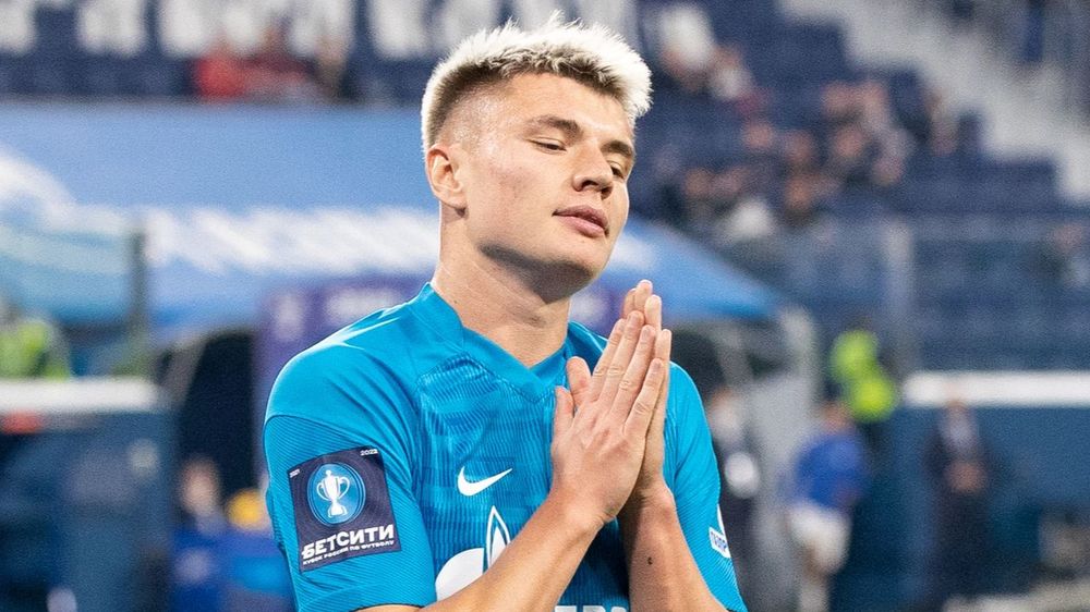 Нападающий «Зенита» Мостовой – о  попытке похищения: Не поднимал панику