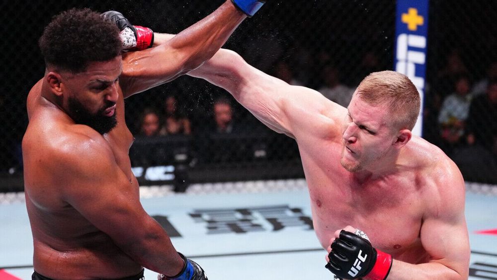 Сергей Павлович одержал 20 победу в MMA