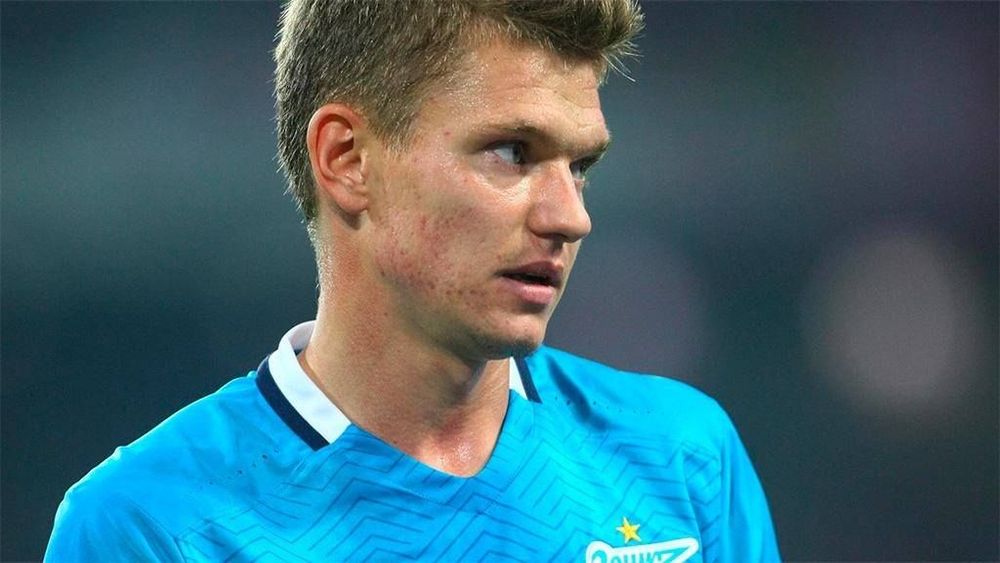 Шатов оценил свою игру глазами Семака и признал, что заслуживал замены Шатов оценил свою игру глазами Семака и признал, что заслуживал замены