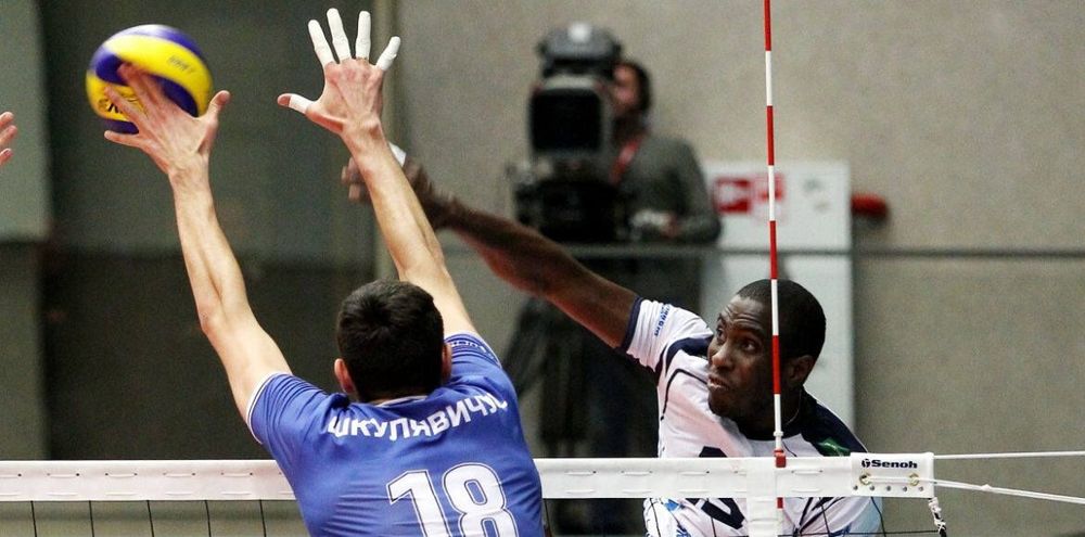 Волков пошел за Малышом