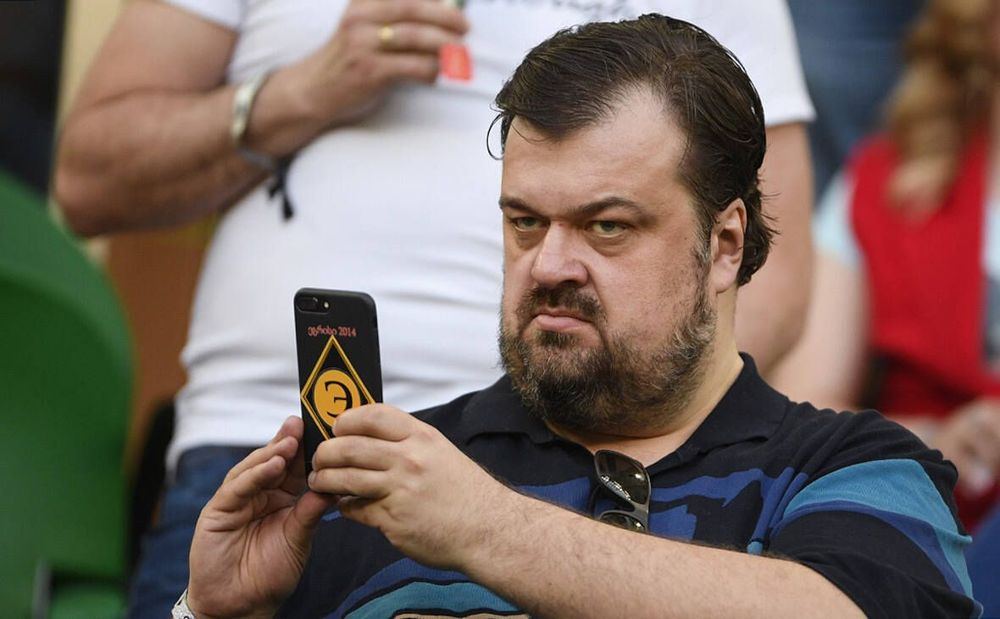 Василий Уткин: не буду оформлять FAN ID