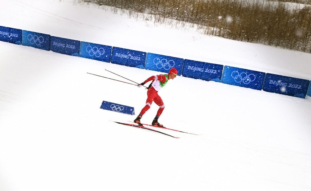 Большунов не подошел к Терентьеву после финиша спринта на Олимпиаде