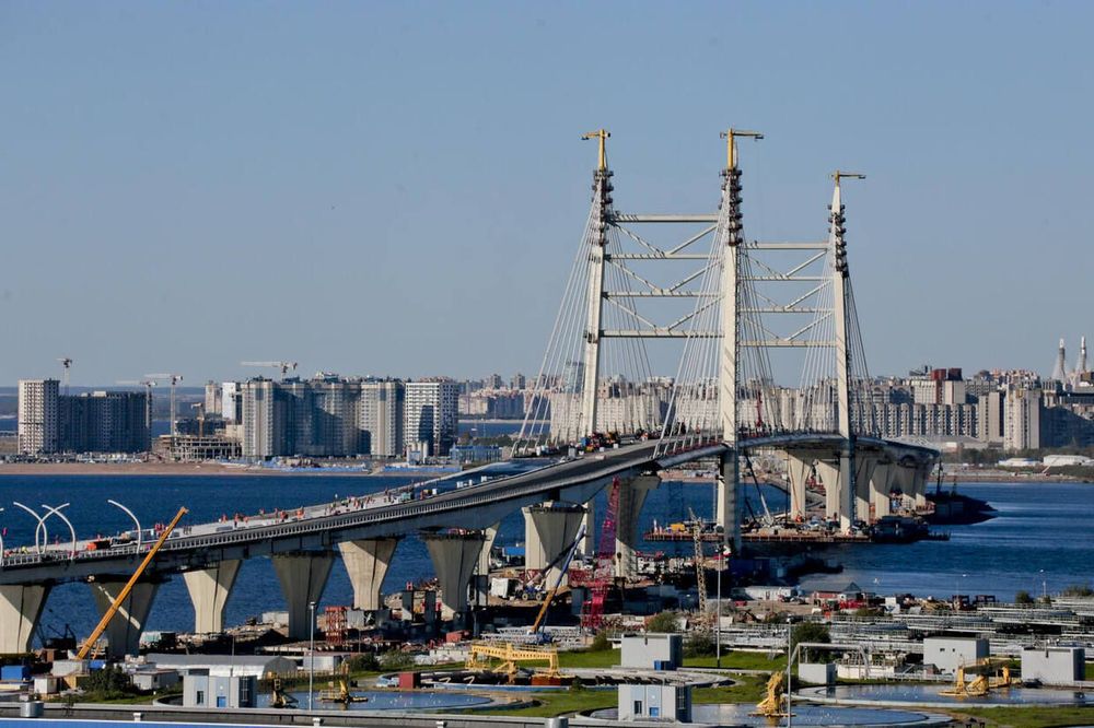 По дороге Жени Лукашина