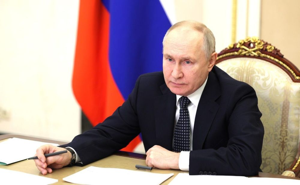 Путин призвал сделать спорт доступным для россиян