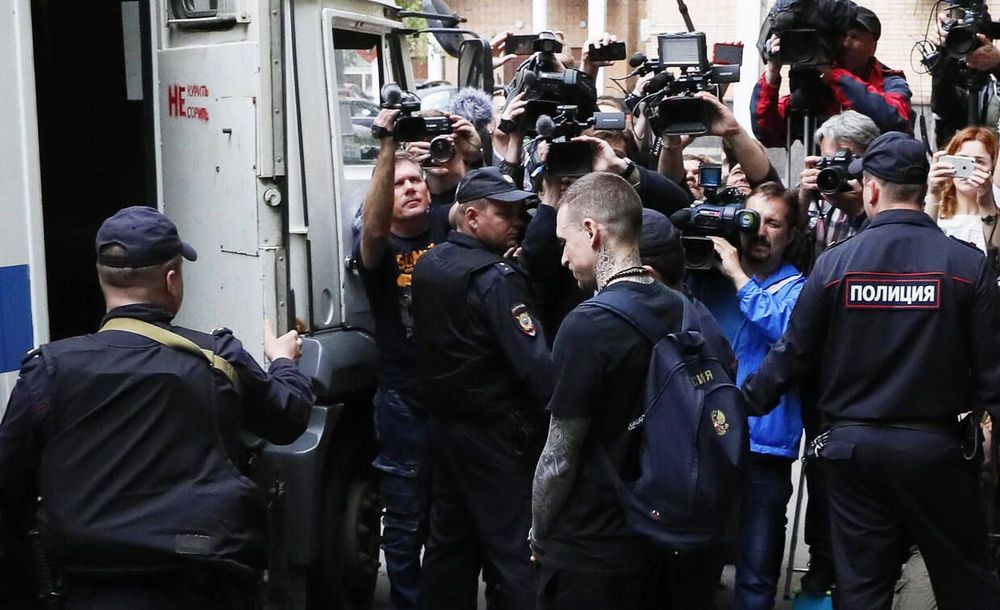 Кокорин и Мамаев пошли по этапу. Где и сколько им сидеть