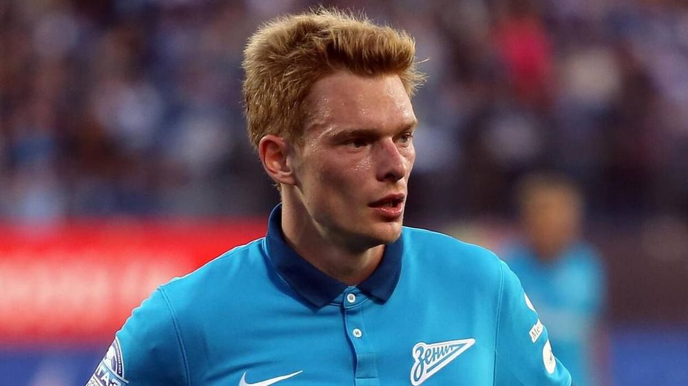 Руководство «Зенита» не отпускает Могилевца в «Ростов»