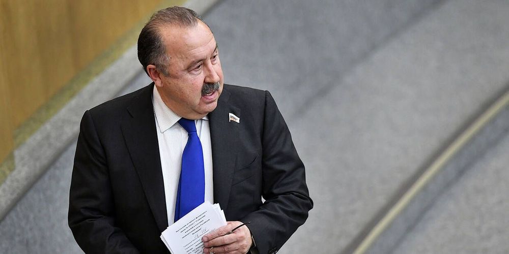 Дюков уже президент РФС? Даже Газзаев отказался составить конкуренцию
