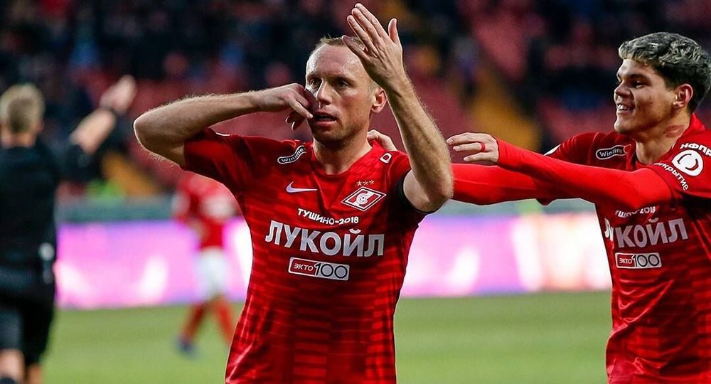 Глушаков продолжает ставить «лайки» в Инстаграме под критические посты о Каррере Глушаков продолжает ставить «лайки» в Инстаграме под критические посты о Каррере