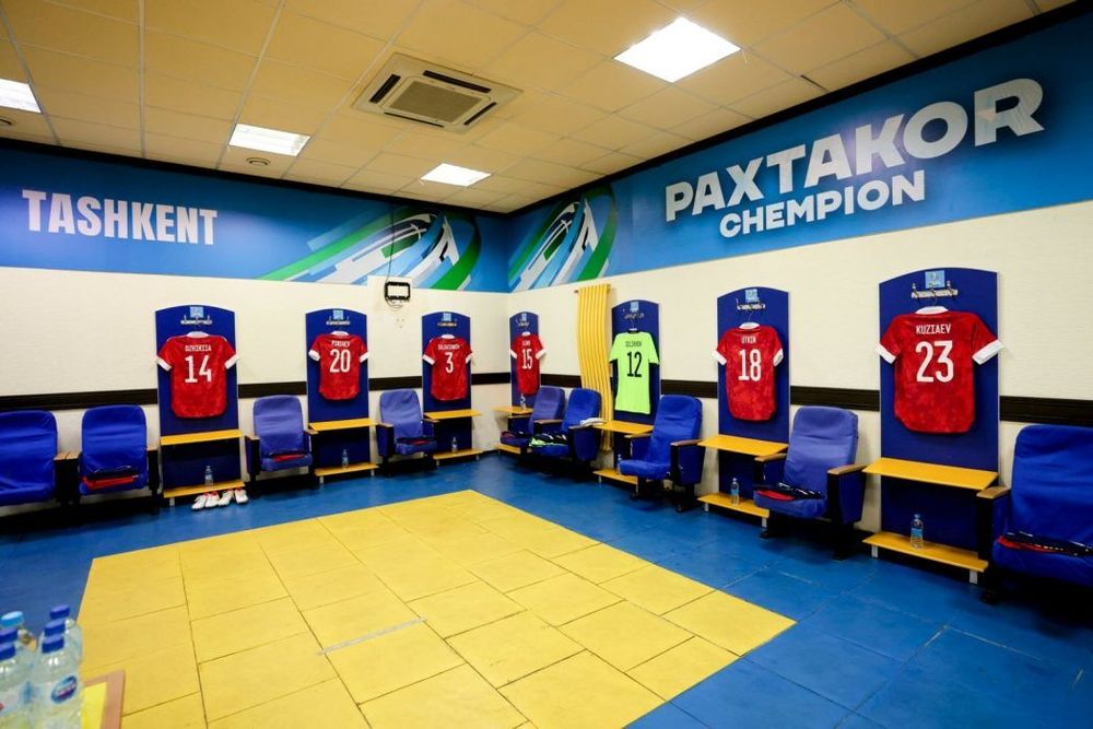 Габулов оценил наличие шести голкиперов в расширенном списке сборной России Габулов оценил наличие шести голкиперов в расширенном списке сборной России