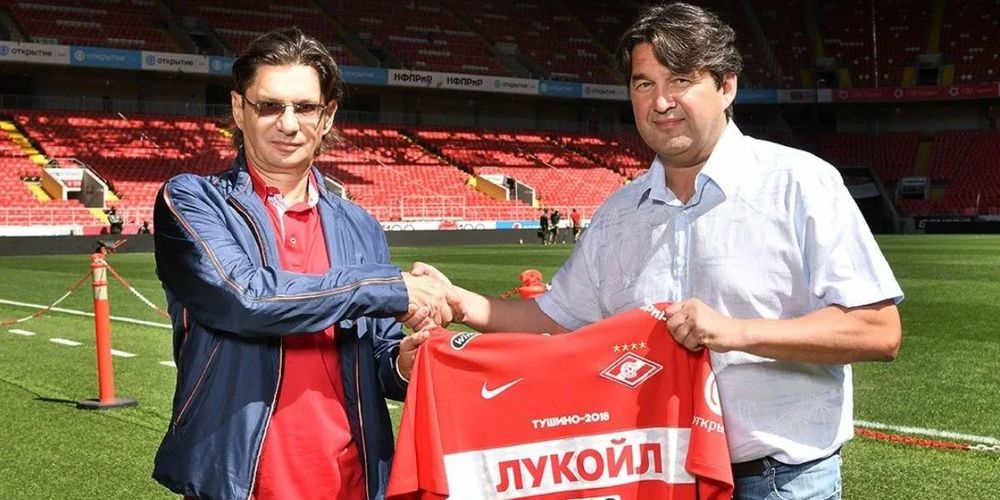 Федун назвал акции для Газизова «всего лишь листом бумаги» Федун назвал акции для Газизова «всего лишь листом бумаги»