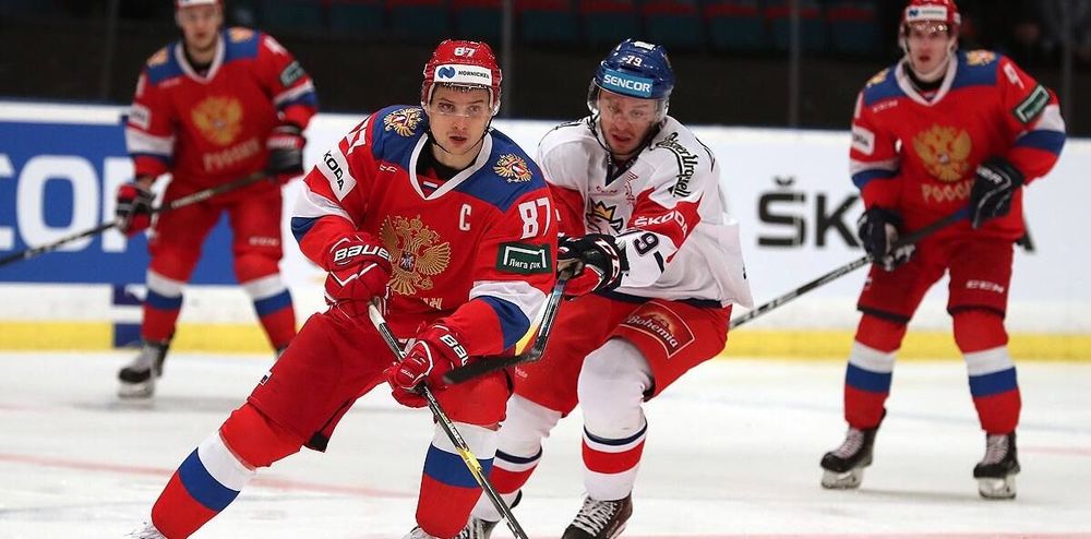 «С оттоком хоккеистов из России ничего не сделать». Кожевников ответил Ротенбергу «С оттоком хоккеистов из России ничего не сделать». Кожевников ответил Ротенбергу