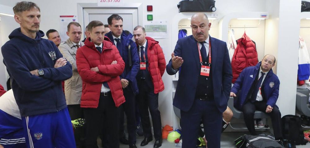 Россия пропустила Алжир в рейтинге ФИФА