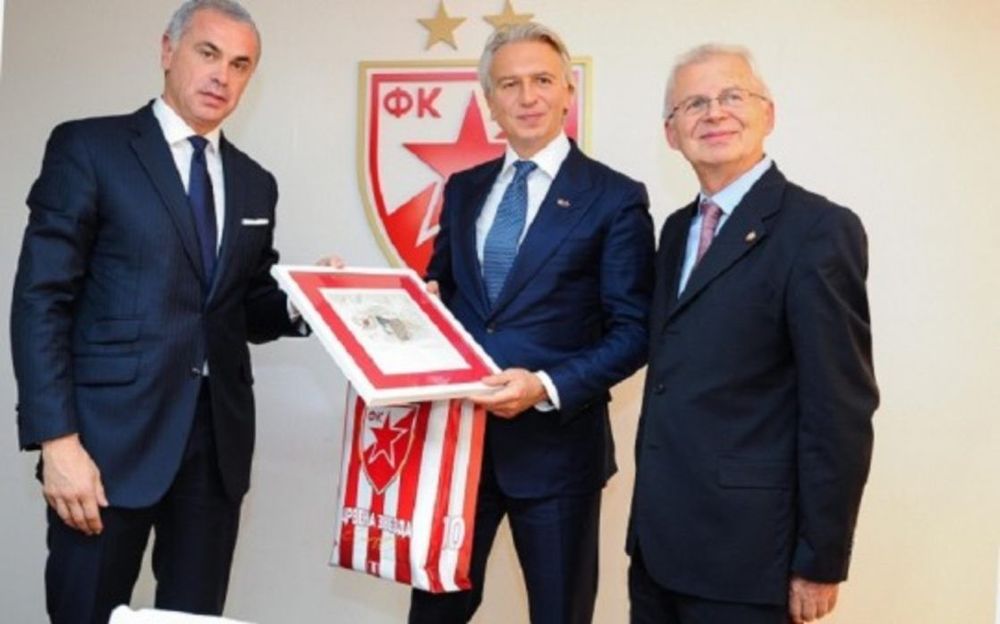 «Газпром» продолжит спонсировать сербский футбольный клуб «Газпром» продолжит спонсировать сербский футбольный клуб