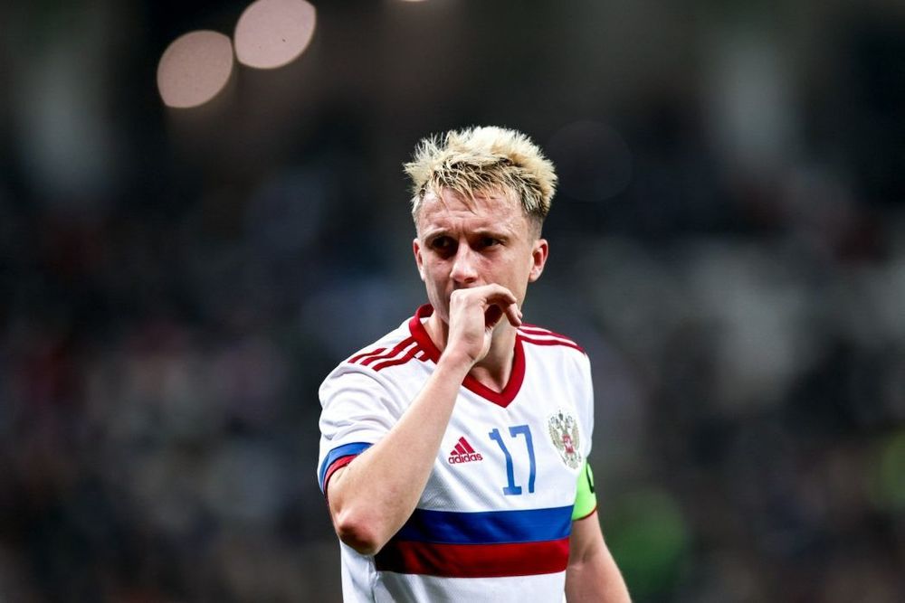 Канчельскис назвал имена двух лучших российских футболистов в 2023 году Канчельскис назвал имена двух лучших российских футболистов в 2023 году