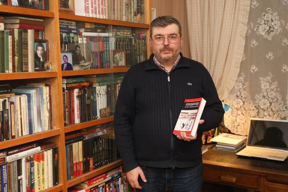 «Мы хотим показать, как это было на самом деле»: интервью со сценаристом фильма о блокадном футболе Алексеем Дунаевским «Мы хотим показать, как это было на самом деле»: интервью со сценаристом фильма о блокадном футболе Алексеем Дунаевским