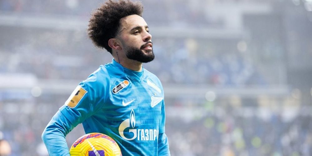 Травма Клаудиньо в матче с Уфой Травма Клаудиньо в матче с Уфой