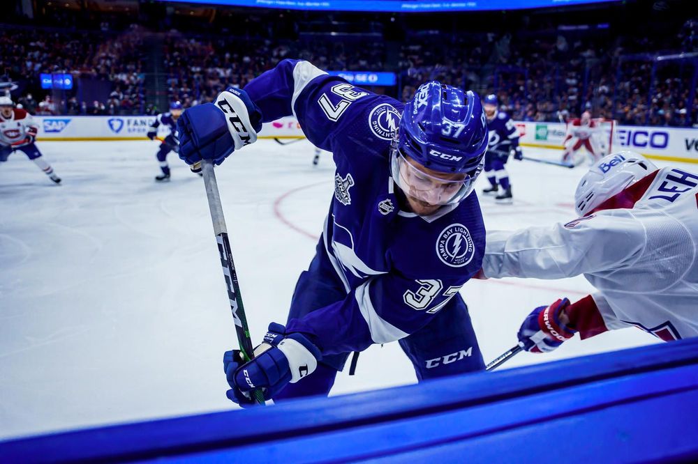 Три очка Кучерова помогли «Тампе» победить «Монреаль» в первом матче финала Кубка Стэнли