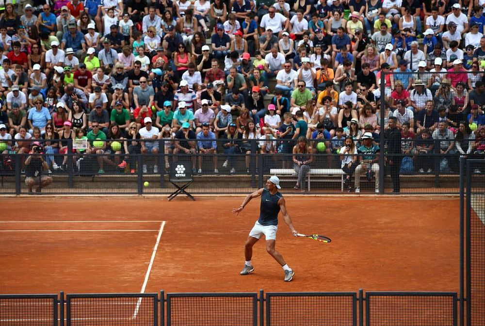 Надаль — фермер, Салах — строитель