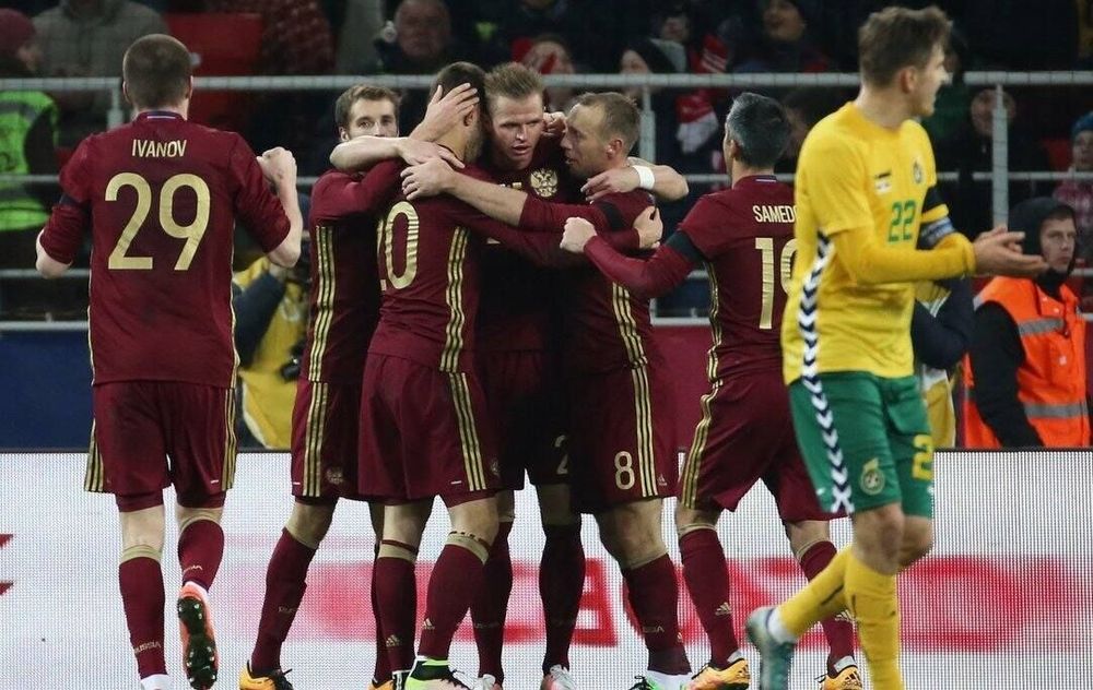 Дмитрий Тарасов: Игнашевич посоветовал слушать его подсказки по ходу игры