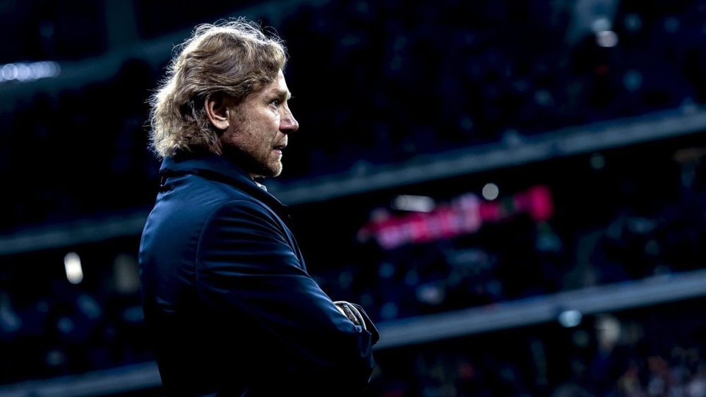 Защитник сборной России Волков назвал качество Карпина, которое ему импонирует Защитник сборной России Волков назвал качество Карпина, которое ему импонирует