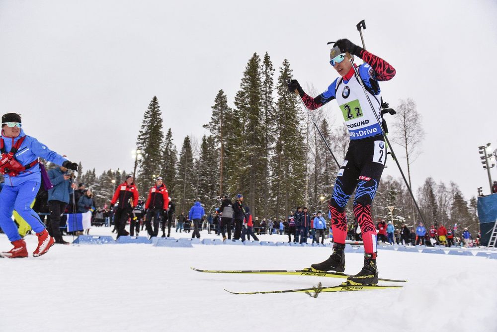 Россияне не попали в десятку в гонке преследования на Кубке мира по биатлону Россияне не попали в десятку в гонке преследования на Кубке мира по биатлону