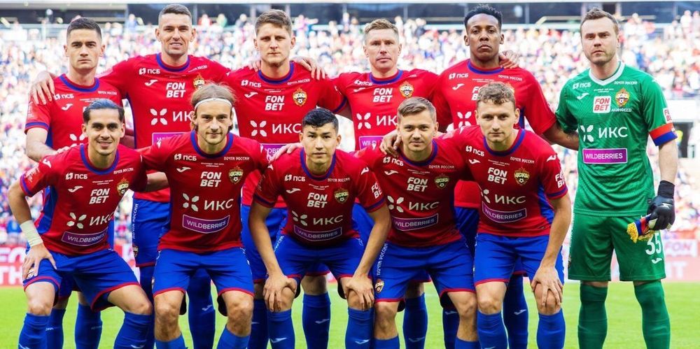 Болельщик ЦСКА Сергей Бурунов отреагировал на победу «армейцев» в финале Кубка России Болельщик ЦСКА Сергей Бурунов отреагировал на победу «армейцев» в финале Кубка России