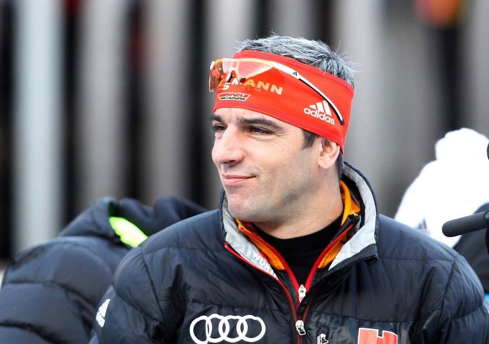 Первая жертва коронавируса на чемпионате мира по биатлону: экс тренер сборной России изолирован