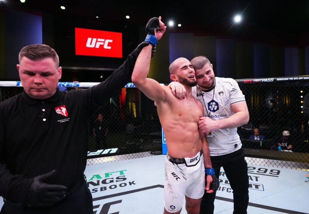 UFC не продлили контракт с Мокаевым из-за переговоров с PFL
