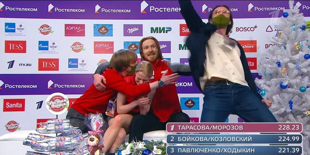 Тарасова и Морозов стали трехкратными чемпионами России