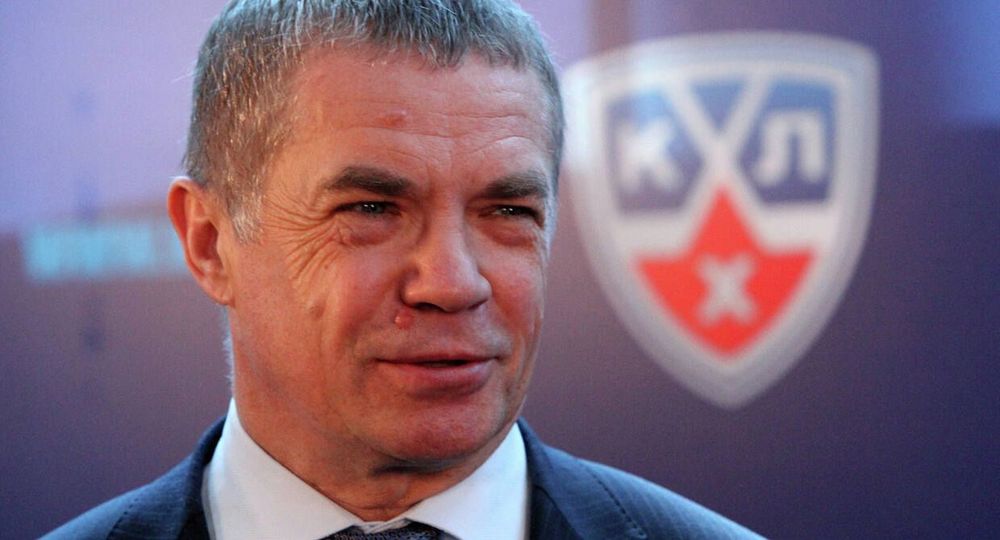 Новый руководитель «Зенита» Александр Медведев превратит хоккей в футбол?