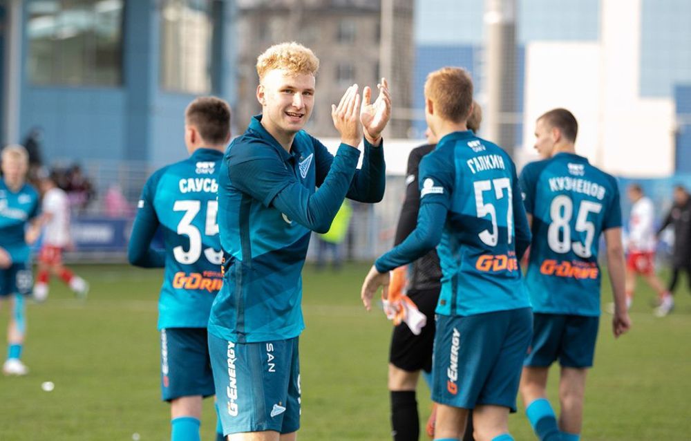 Семак не хотел отпускать Шамкина из «Зенита» в аренду