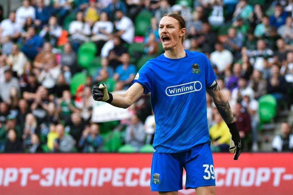 Агент Тюкавина оценил шансы Сафонова в «ПСЖ»