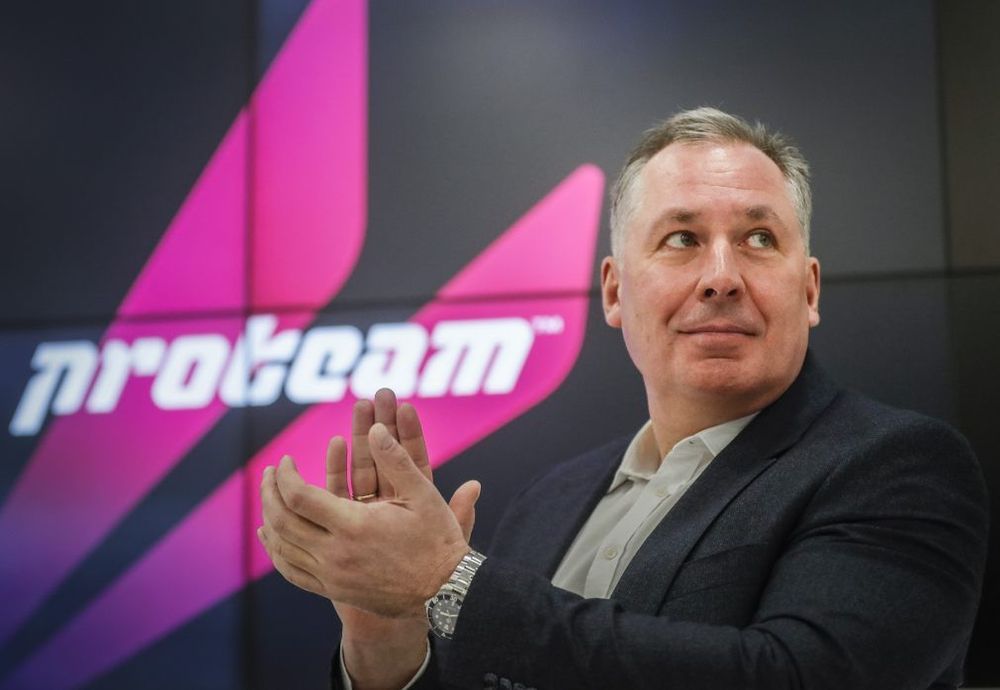 Поздняков заявил, что МОК действует в интересах Украины и занимается дискриминацией россиян