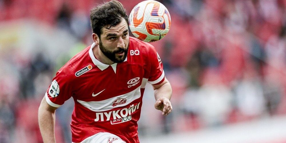 Джикия станет меньше зарабатывать после продления контракта со «Спартаком» Джикия станет меньше зарабатывать после продления контракта со «Спартаком»