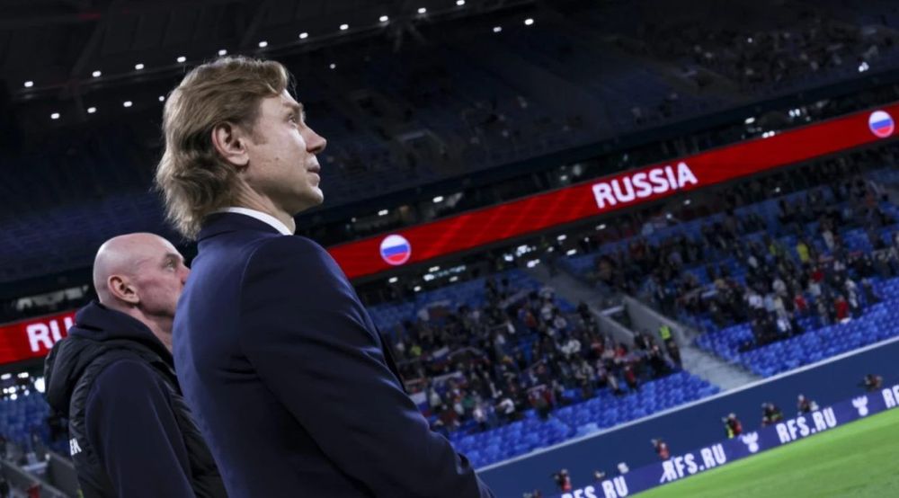 Карпин проговорился в интервью Смолову: неловкое признание тренера сборной России