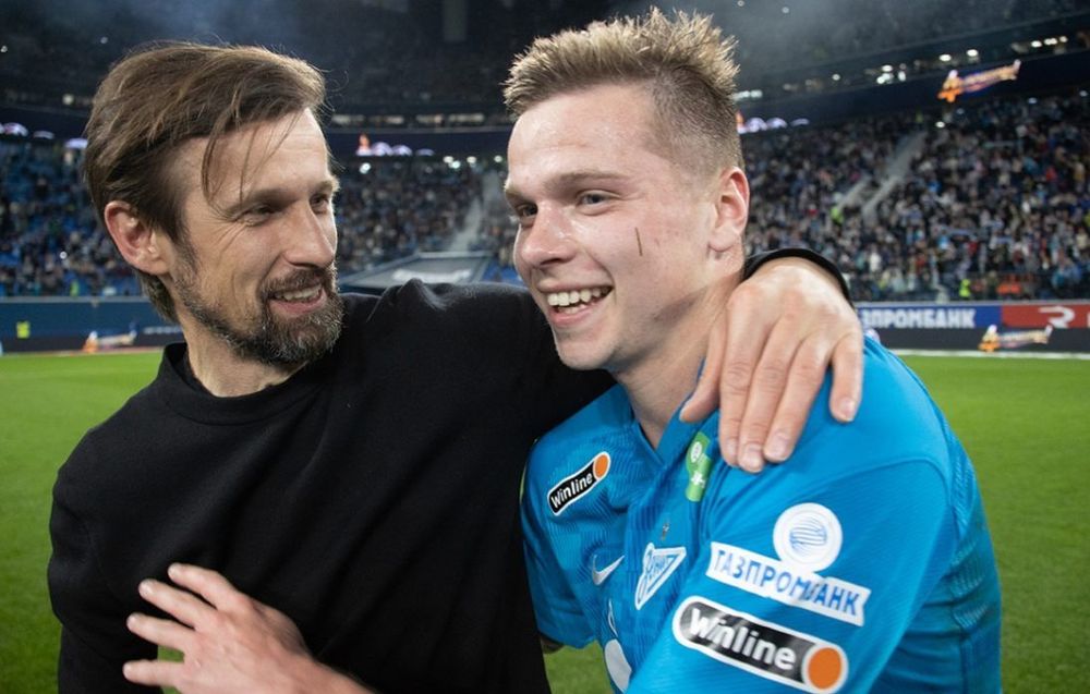 Круговой поздравил Медведева и Семака с чемпионством «Зенита»