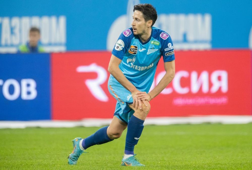 Кузяев получил первое предложение от «Бешикташа» Кузяев получил первое предложение от «Бешикташа»