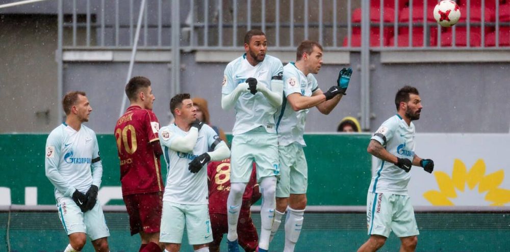 Экс капитан «Зенита» Алексей Игонин: Не вижу глобальных перемен в командной игре «Зенита» Экс капитан «Зенита» Алексей Игонин: Не вижу глобальных перемен в командной игре «Зенита»