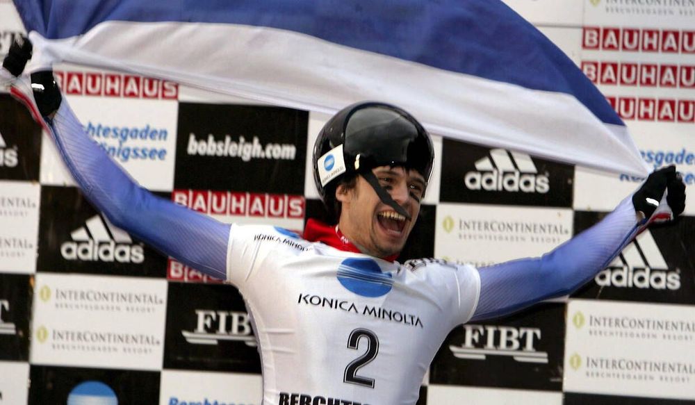 Россиянин выиграл общий зачет Кубка мира по скелетону