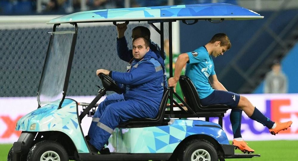 Кокорин рассказал, когда сможет выйти на поле