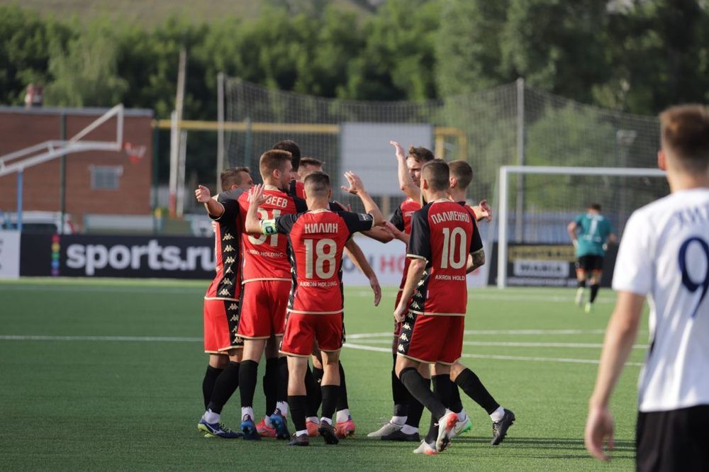 «Шинник» одержал волевую победу над «Акроном» во втором туре Первой лиги «Шинник» одержал волевую победу над «Акроном» во втором туре Первой лиги