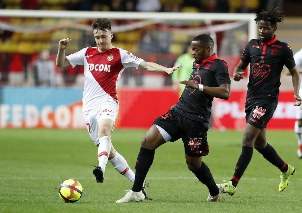 Александр Головин «заткнул за пояс» Алину Загитову и Хабиба Нурмагомедова