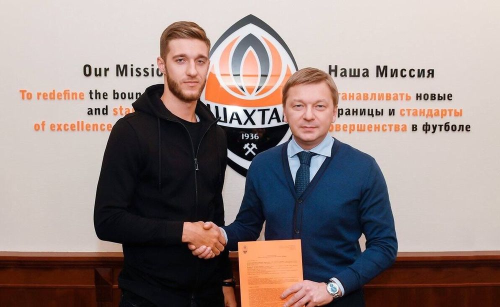«Шахтер» купил центрального защитника. «Горняки» и «Зенит» торгуются за Ракицкого