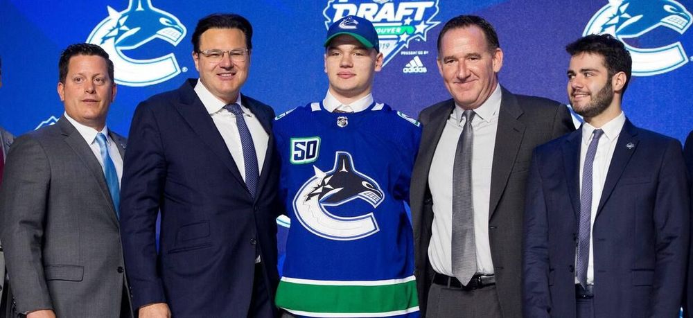 «Ванкувер» выбрал Подколзина под 10-м номером драфта-2019